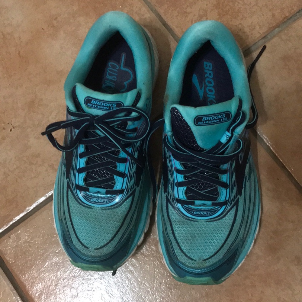 Brooks Glycerin G15 women’s running shoes
